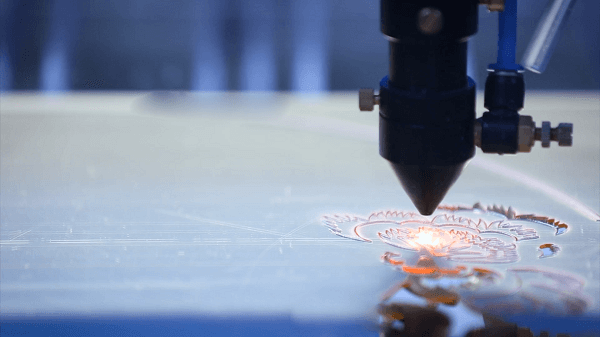 Acrylic Mirror Sheet Being Laser Cutting